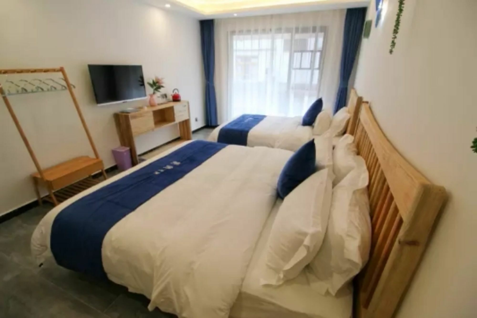 Zhangjiajie Promise Inn Екстериор снимка